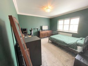 Red Barn Close- click for photo gallery